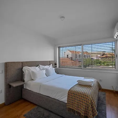 On - Poveiros * 포르투